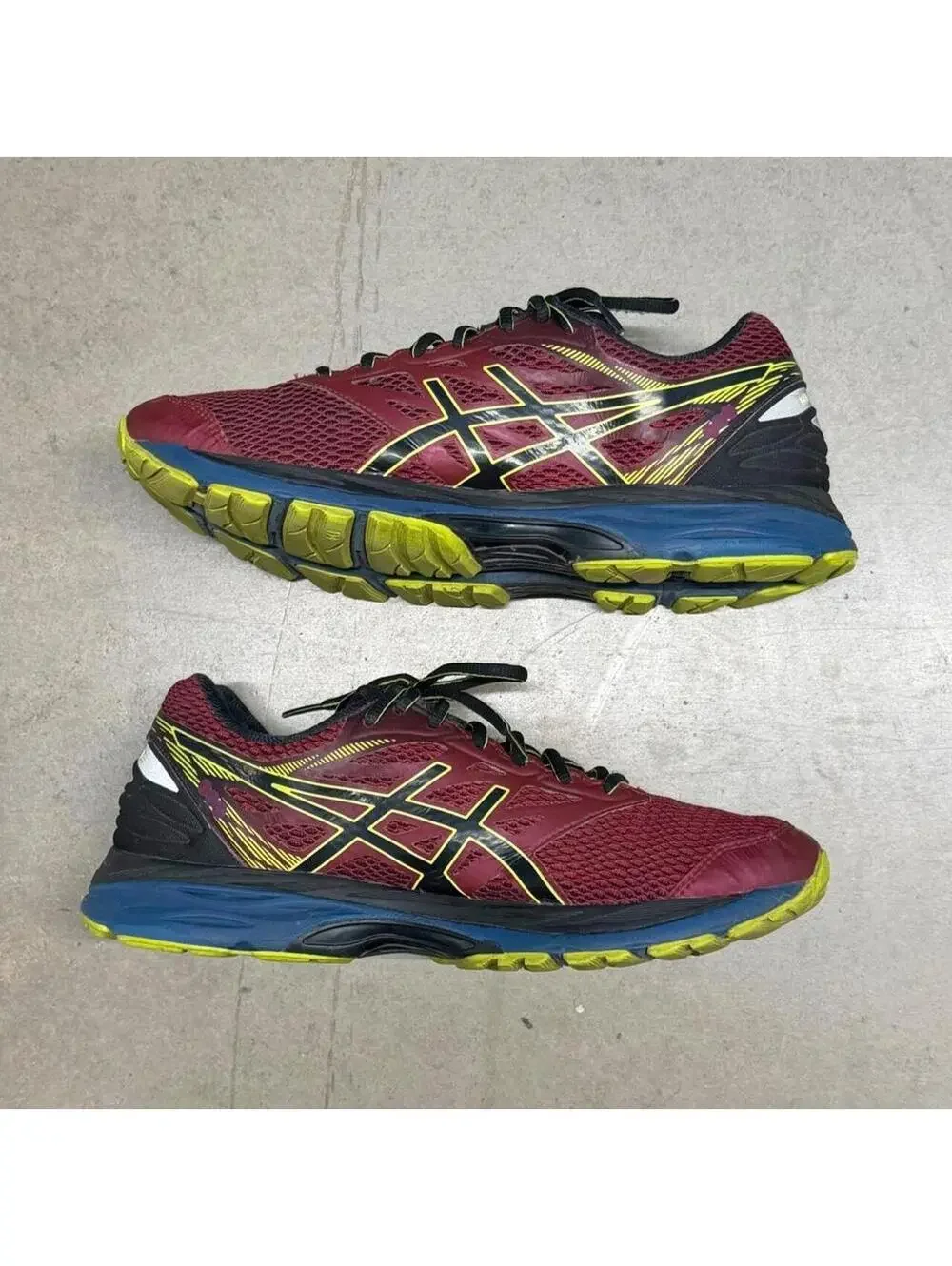 ASICS Gel-Cumulus 18 GTX Gore-Tex Burgundy/Yellow/Black/Blue Running Shoes 10.5M